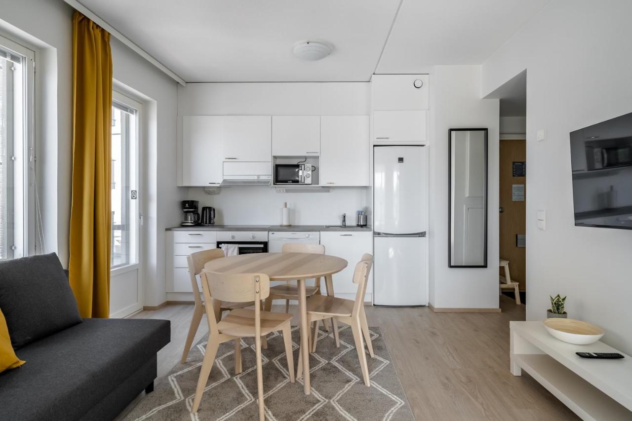 Hiisi Homes Ratapiha Apartment *