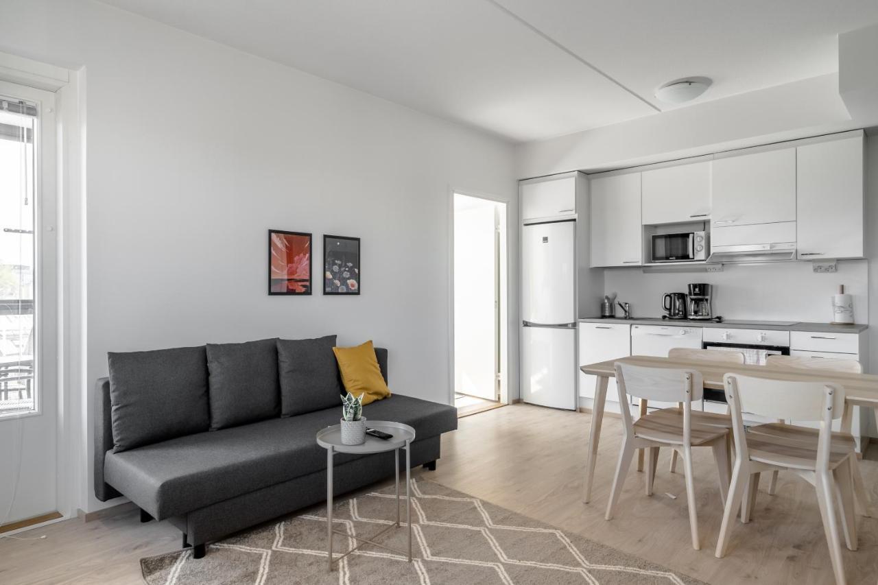 Hiisi Homes Ratapiha Apartment *